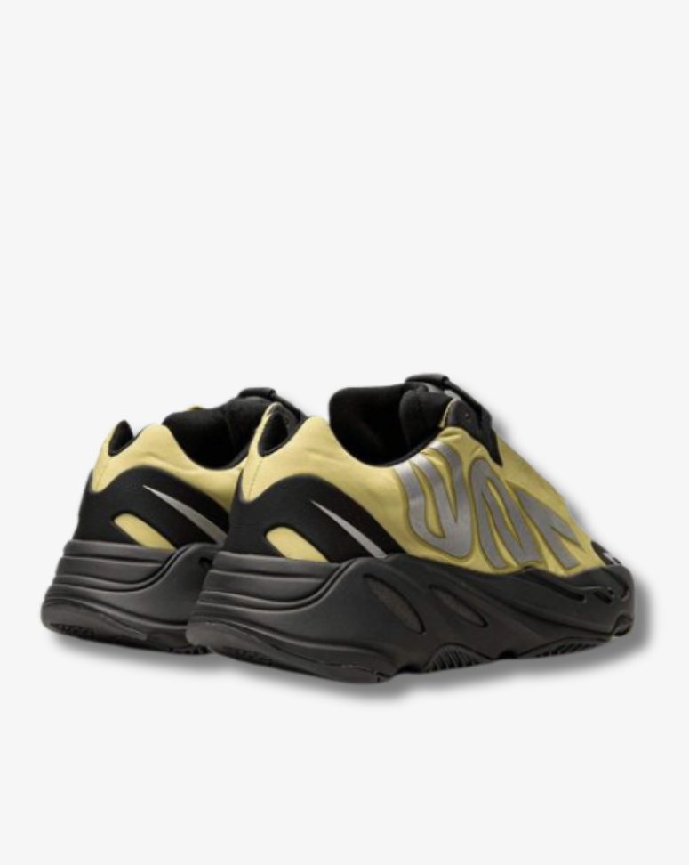 Обувки Yeezy Boost 700 MNVN Resin - Image 3