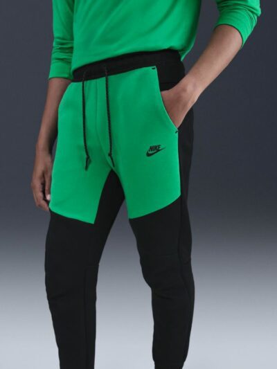 Мъжки панталон Nike Tech Fleece Men’s Jogger Stadium Green/Black
