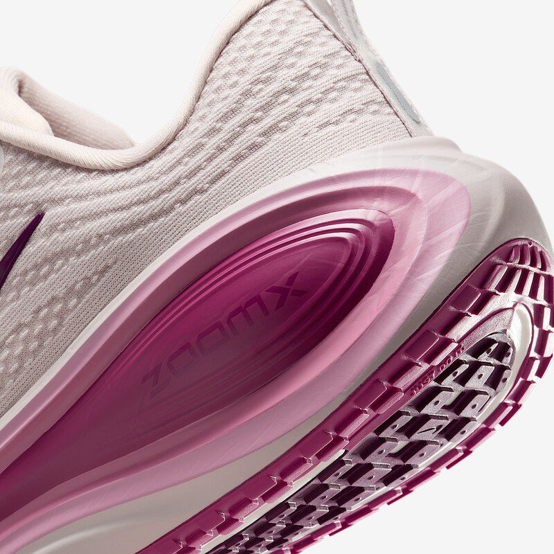 Обувки Nike Vomero Plus Silt Red/Sweet Beet - Image 5