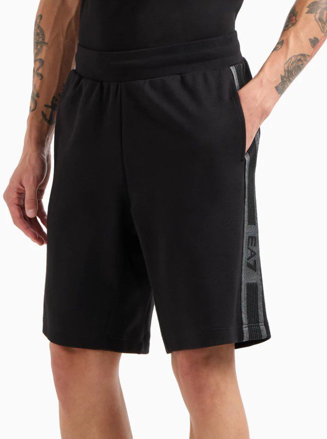 Къси панталони EA7 Emporio Armani Bermuda Black