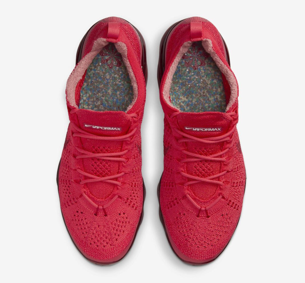 Обувки Nike Air Vapormax 2023 Flyknit Track Red/Mystic Red - Image 5