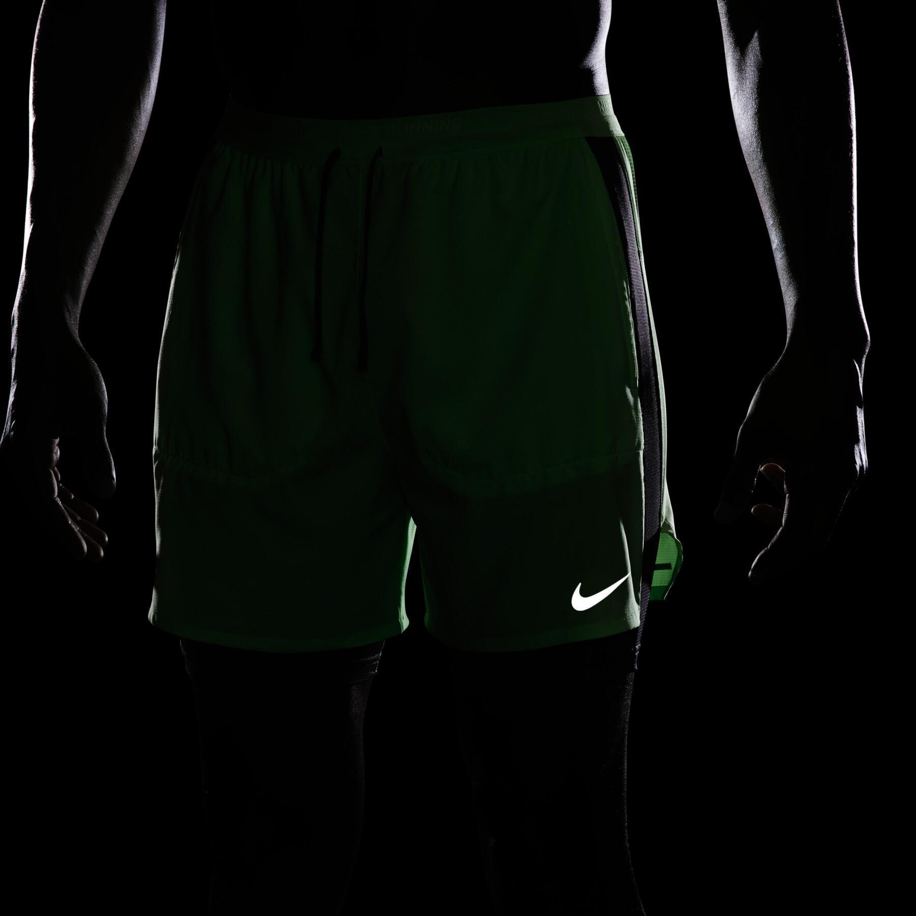 Къси панталони Nike Men’s Stride Dri-Fit 5” Hybrid 2 in 1 Shorts Lime Blast/Medium Ash - Image 7
