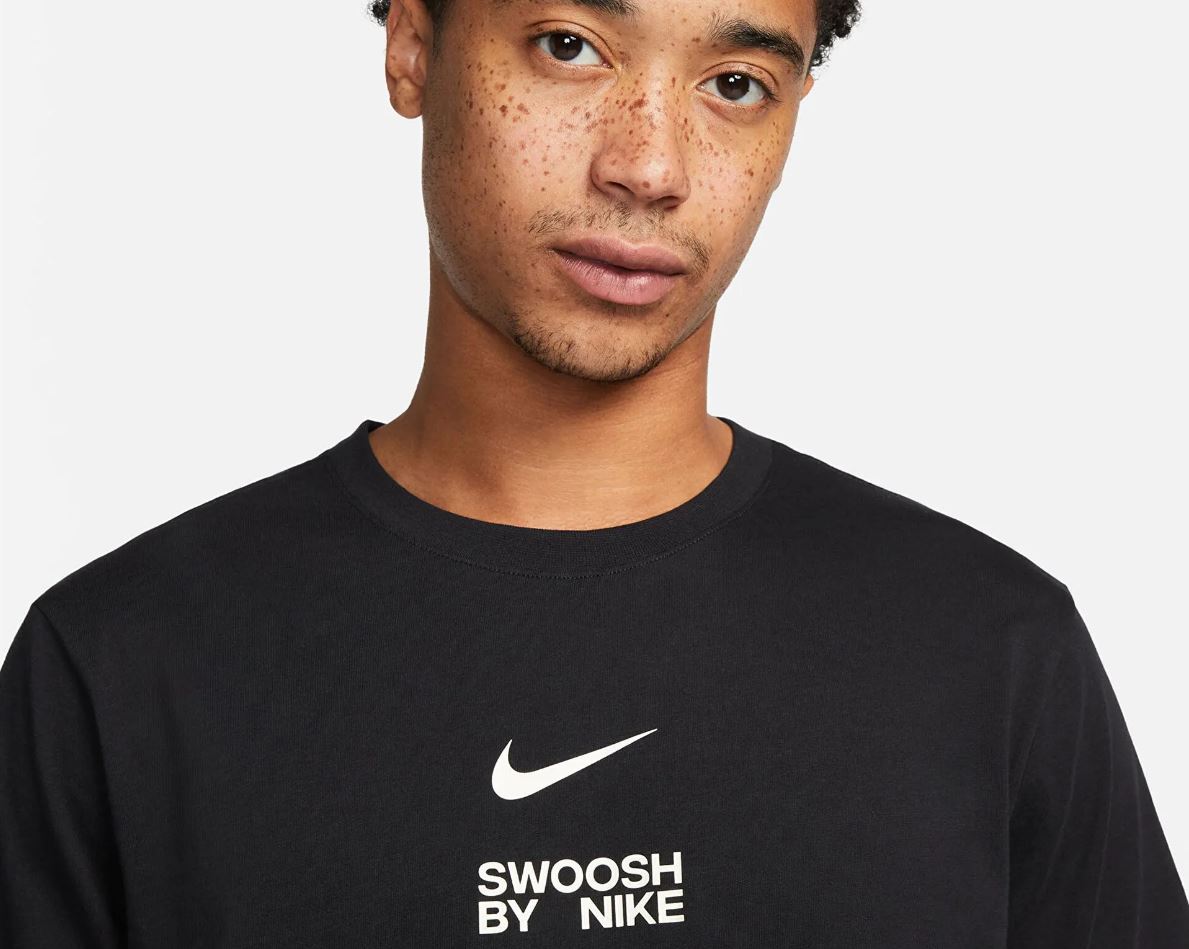 Тениска Nike Men’s Sportswear Swoosh Printed T-shirt Black - Image 5