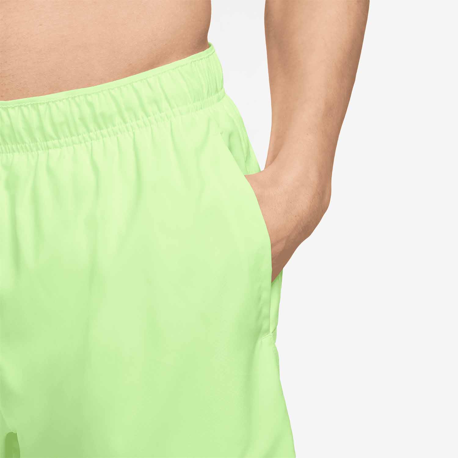 Къси панталони Nike Challenger 5in Shorts Barely Volt - Image 3