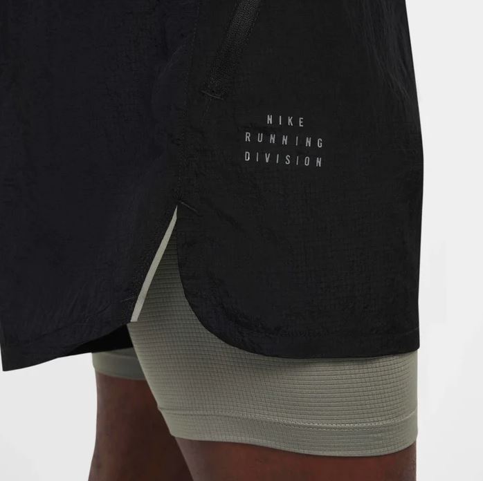 Къси панталони Nike Stride Running Division Men's 13cm Dri-FIT Water-Repellent 2-in-1 Running Shorts Black - Image 5
