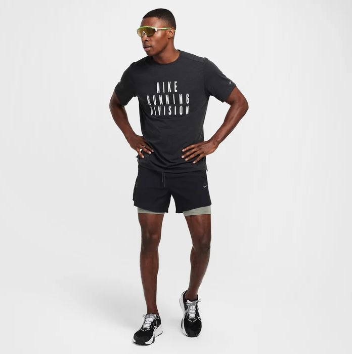 Къси панталони Nike Stride Running Division Men's 13cm Dri-FIT Water-Repellent 2-in-1 Running Shorts Black - Image 7