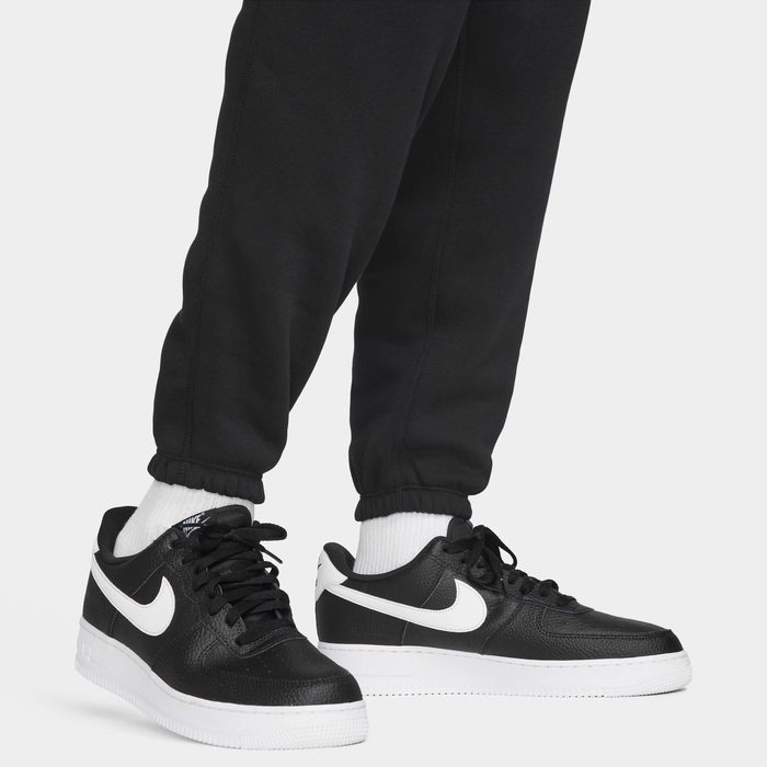 Мъжки панталон Nike Club Fleece Men's Cuffed Trousers Black/Safety Orange - Image 5