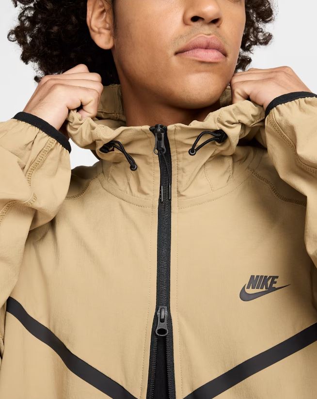 Мъжки екип Nike Tech Woven Tracksuit Parachute Beige - Image 8