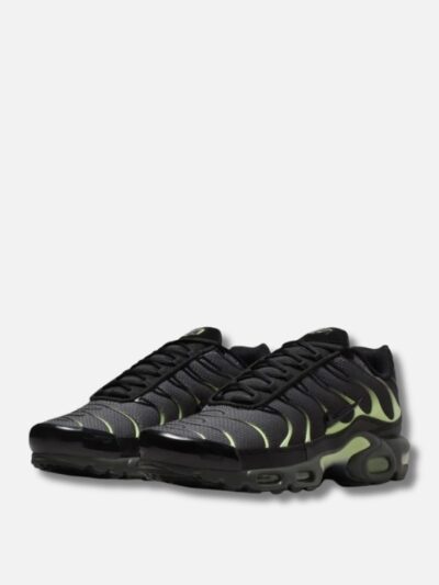 Обувки Nike Air Max Plus TN Light Liquid Lime