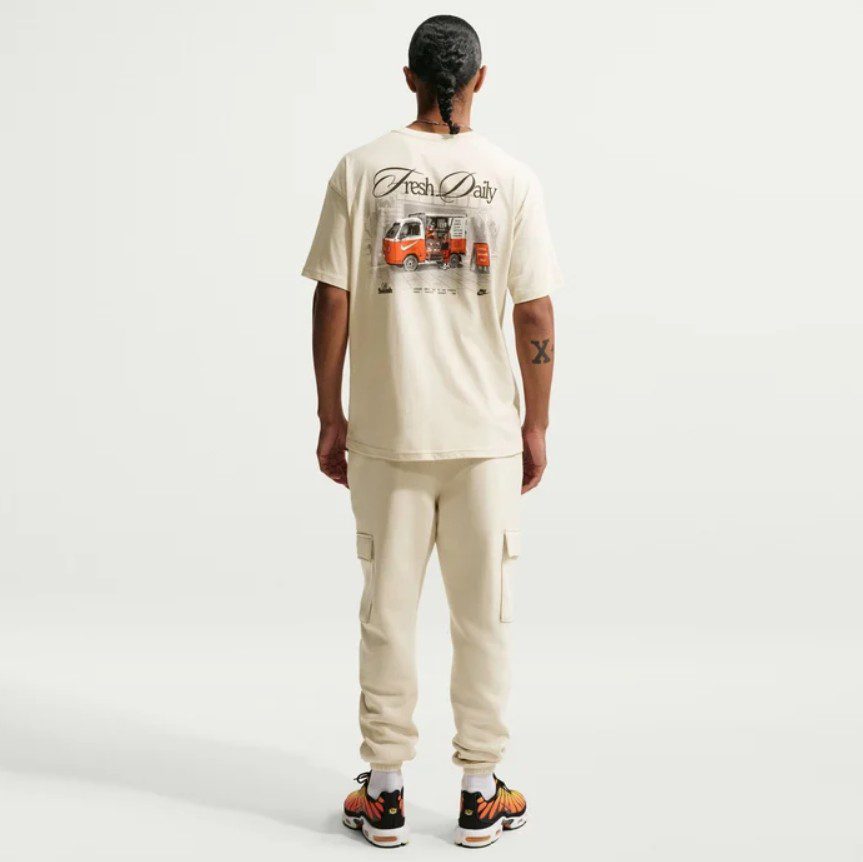 Тениска Nike Sportswear T-Shirt Light Khaki - Image 4