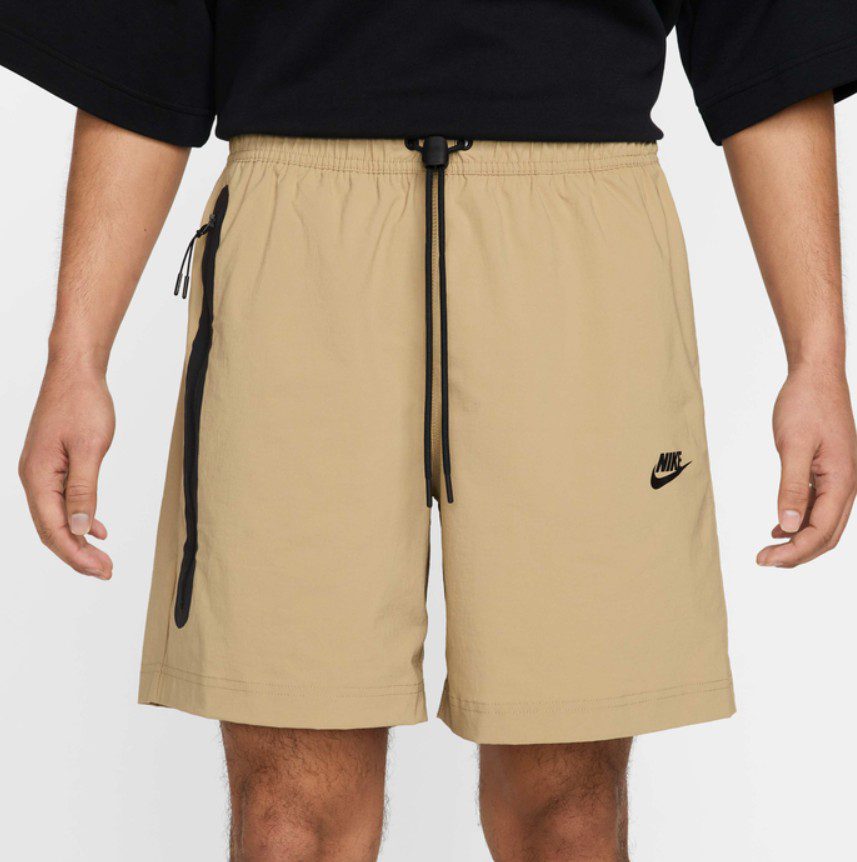 Къси панталони Nike Tech Dri-FIT Woven Parachute Beige