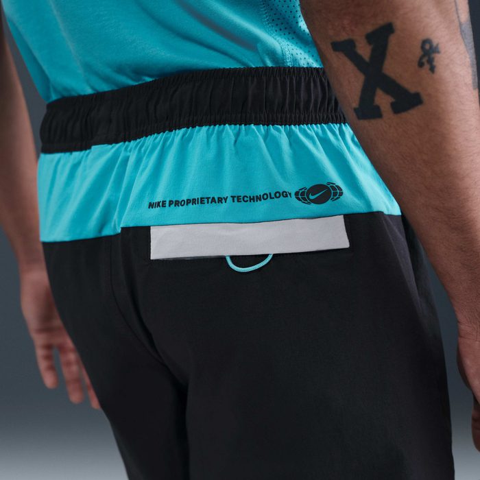 Къси панталони Nike Tech Dri-FIT Woven Black/Dusty Cactus - Image 3
