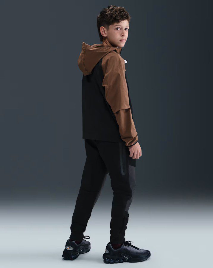 Детски панталон Nike Sportswear Tech Fleece Black/Dark Smoke Grey - Image 3